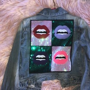 Jean jacket with lips patch